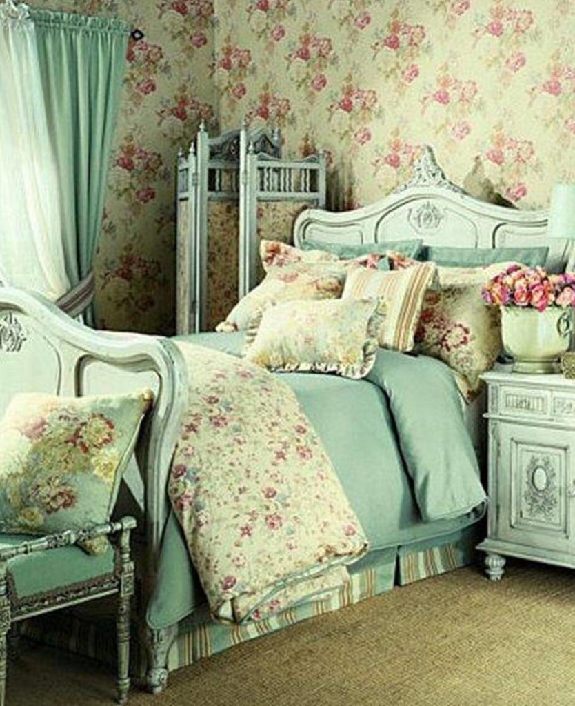 shabby-chic-bedrooms-with-floral-wallpaper-and-blue-curtain-and-divider