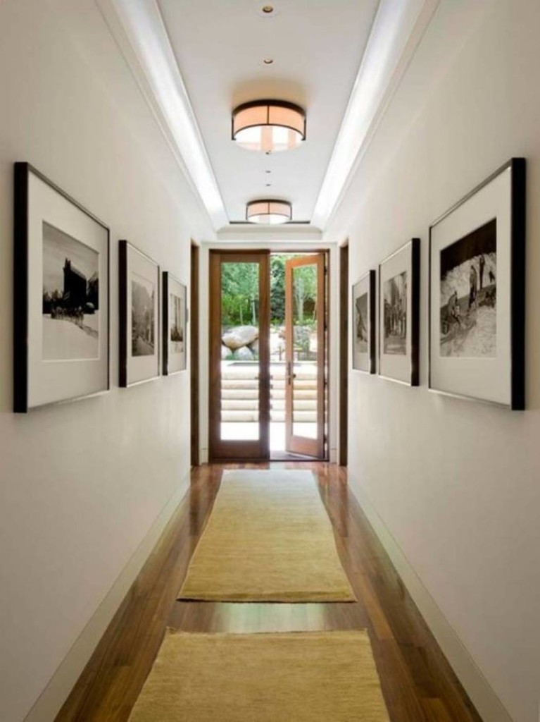 narrow-hallway-decorating-ideas-with-runners-and-wall-pictures-and-lighting