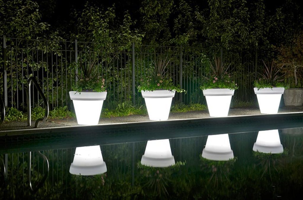 Outdoor-Garden-Lighting-Ideas-Solar